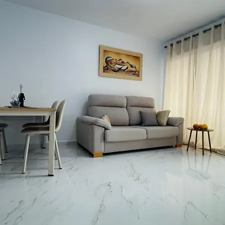 Beautifully Del Cura View Apartment